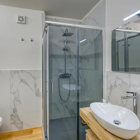 Centro Con Terrazzo *